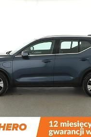 Używany Volvo XC40 180 KM (132 kW) 2021 Niebieski SUV