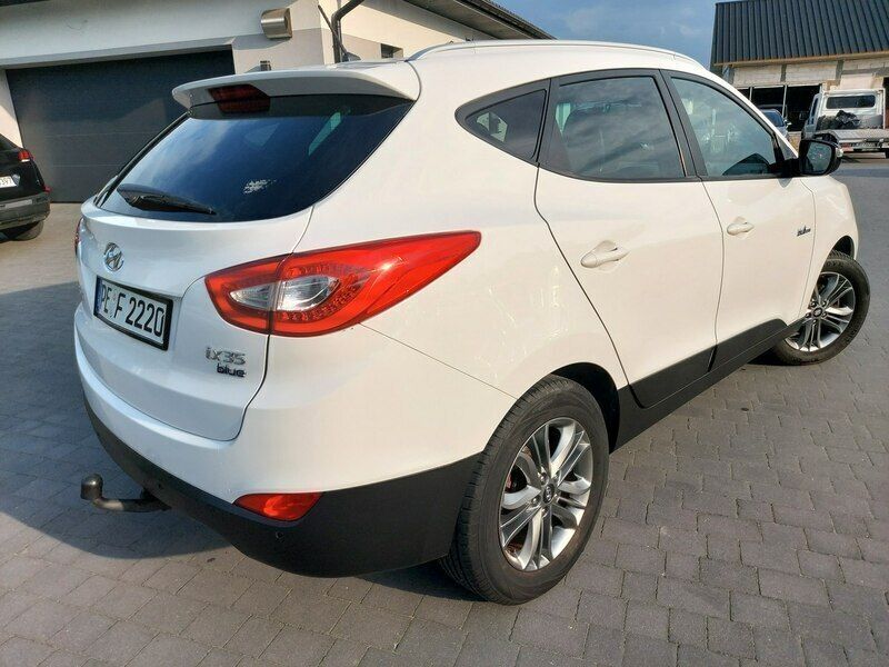 Używany Hyundai ix35 131 KM (96 kW) 2015 Biały SUV