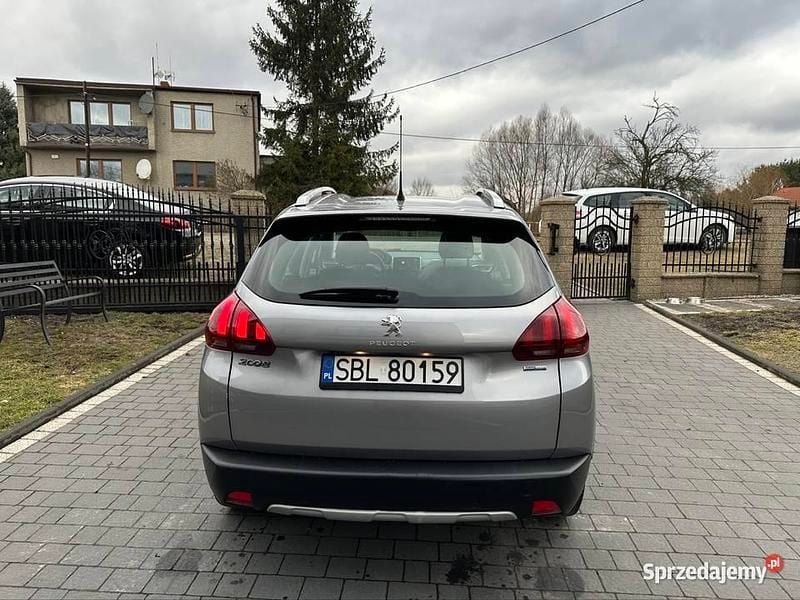 Używany Peugeot 2008 Allure 2017 Szary SUV