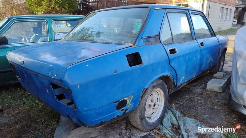 Niebieski Używany 1980 Fiat 132 Sedan/Limuzyna | 10 000 zł - Obraz 1/4