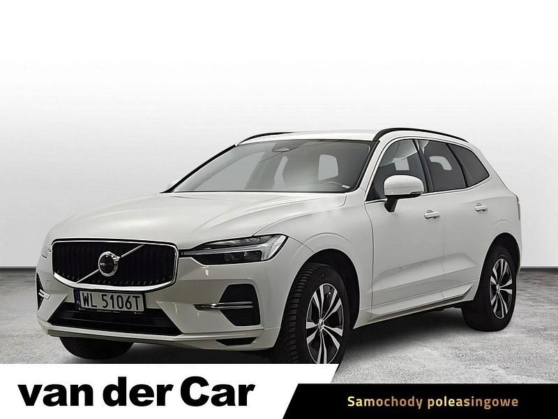 Używany Volvo XC60 Core 197 KM (144 kW) 2022 Biały SUV
