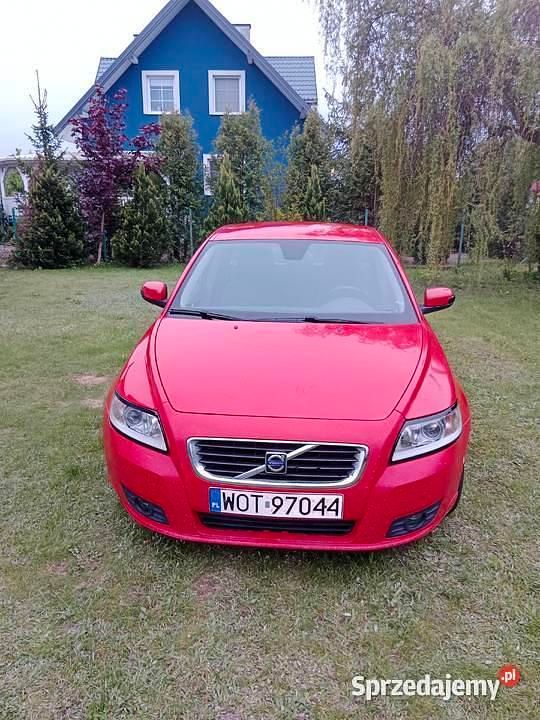 Czerwony Używany 2007 Volvo V50 Kombi | 6500 zł (Dobra cena) - Obraz 1/4
