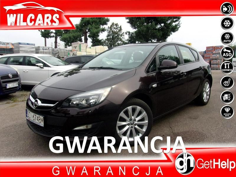 Brązowy (metalik) Używany 2013 Opel Astra Hatchback | 32 900 zł (Uczciwa cena) - Obraz 1/4