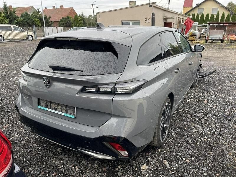 Szary Używany 2024 Peugeot 308 Allure Kombi | 57 000 zł - Obraz 1/4
