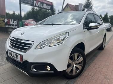 Biały Używany 2015 Peugeot 2008 SUV | 31 999 zł (Uczciwa cena) - Obraz 1/4