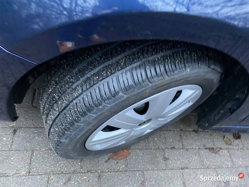 Niebieski Używany 2014 VW Jetta Sedan/Limuzyna | 19 500 zł - Obraz 1/4