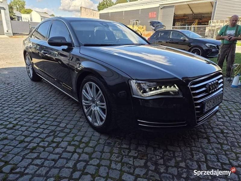 Używany 2013 Audi A8 Sedan/Limuzyna | 85 000 zł (Uczciwa cena) - Obraz 1/4