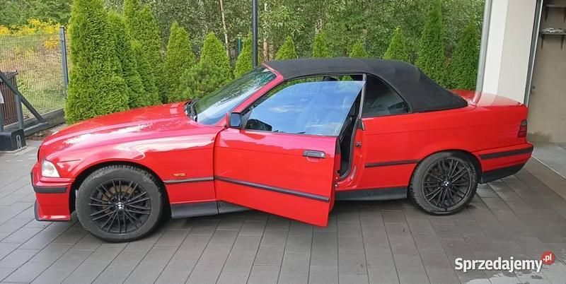 Czerwony Używany 1997 BMW 320 Cabriolet Kabriolet | 29 900 zł - Obraz 1/4
