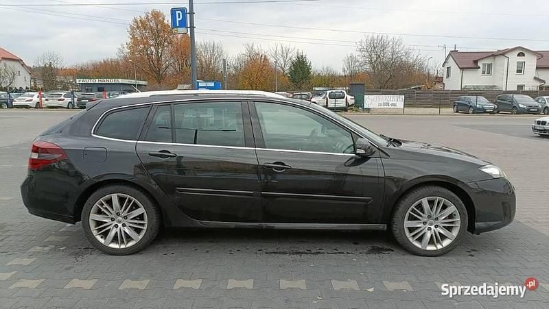 Używany Renault Laguna III Bose Edition 140 KM (102 kW) 2010