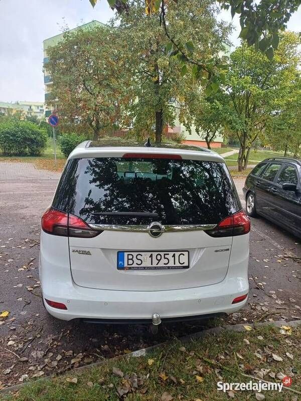 Używany 2014 Opel Zafira Minivan | 26 000 zł (Uczciwa cena) - Obraz 1/4