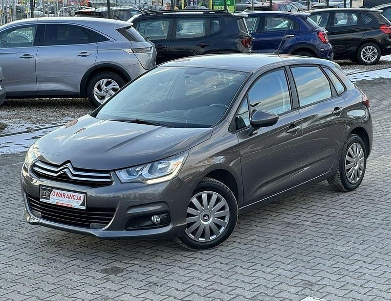 Używany Citroën C4 110 KM (80 kW) 2017 Szary Hatchback