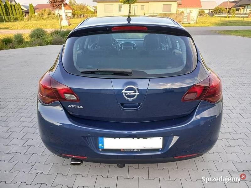 Używany Opel Astra Cosmo 2010