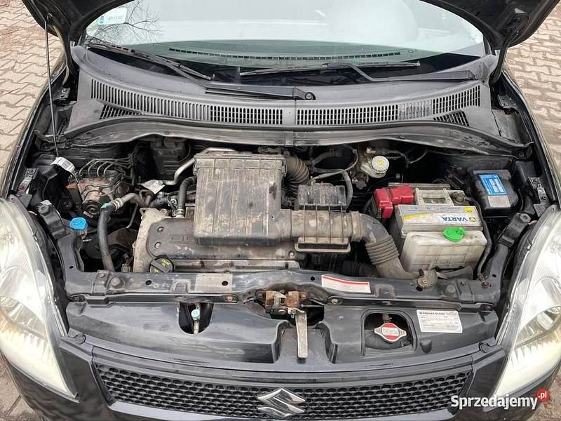 Używany Suzuki Swift 2007 Czarny Hatchback