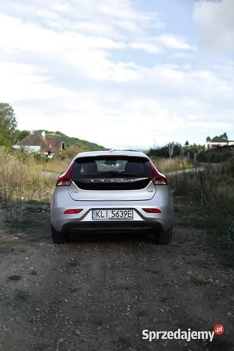 Używany 2013 Volvo V40 Kombi | 36 000 zł (Uczciwa cena) - Obraz 1/4