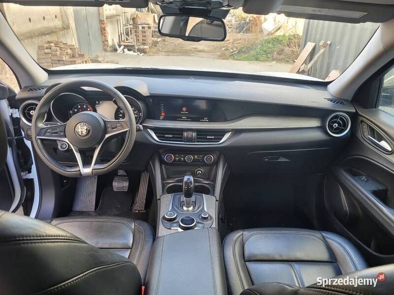 Używany Alfa Romeo Stelvio 280 KM (205 kW) 2018 SUV