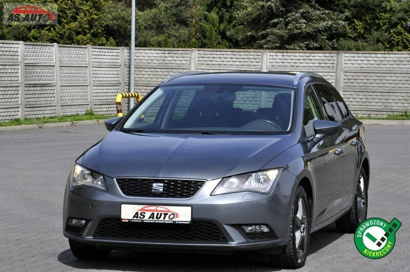 Szary (metalik, perła) Używany 2016 Seat Leon Kombi | 37 900 zł (Dobra cena) - Obraz 1/4