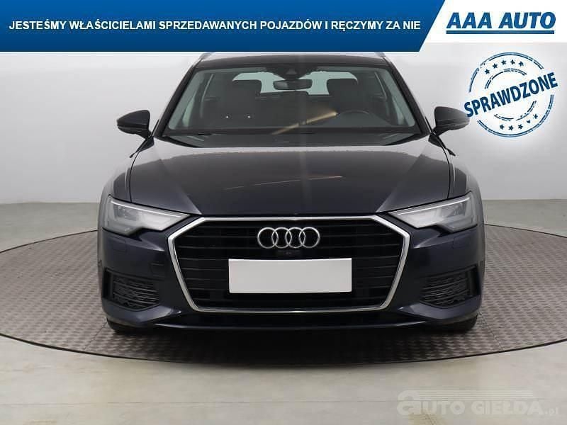Używany Audi A6 2019 Błękitny
