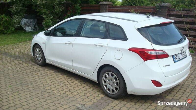 Biały Używany 2013 Hyundai i30 Kombi | 23 900 zł (Uczciwa cena) - Obraz 1/4