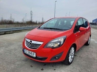 Inny kolor Używany 2011 Opel Meriva Minivan | 21 990 zł (Uczciwa cena) - Obraz 1/4