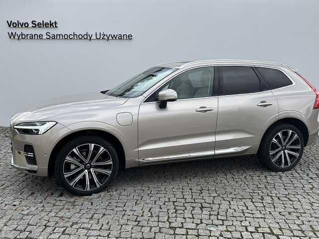 Szary Używany 2025 Volvo XC60 SUV | 289 900 zł - Obraz 1/4