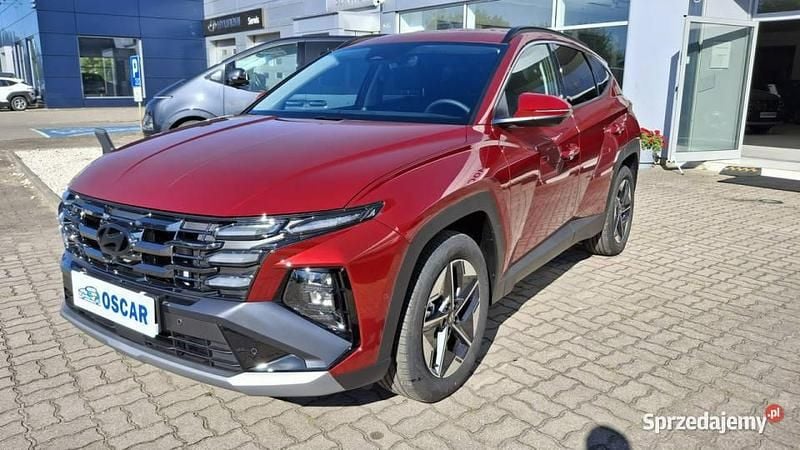 Bordowy (metalik) Nowe 2025 Hyundai Tucson Comfort SUV | 168 890 zł (Uczciwa cena) - Obraz 1/4