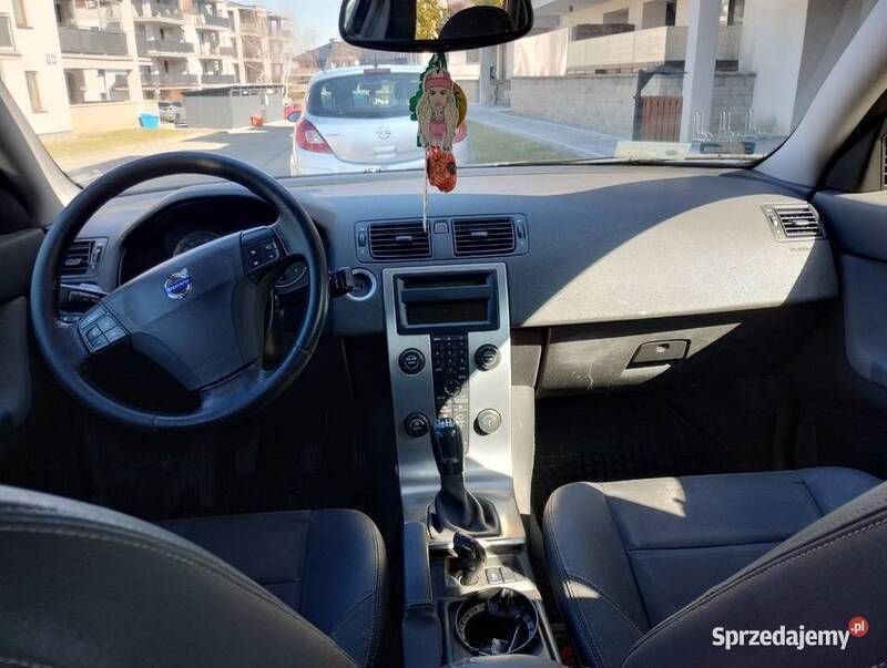 Używany Volvo V50 136 KM (100 kW) 2005 Czarny Kombi