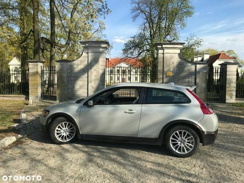 Brązowobeżowy Używany 2008 Volvo C30 Summum Hatchback | 14 500 zł (Dość drogi) - Obraz 1/4