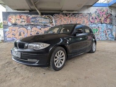 Czarny Używany 2007 BMW 118 Hatchback | 11 900 zł - Obraz 1/4