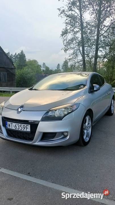 Srebrny Używany 2013 Renault Mégane Coupé Coupe | 26 400 zł - Obraz 1/4