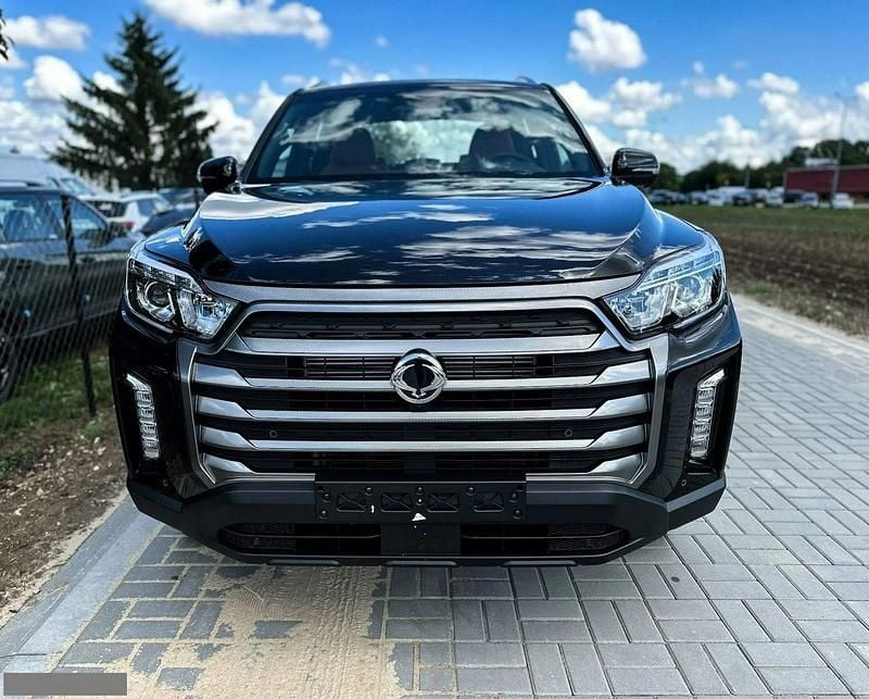 Używany Ssangyong (KGM) Musso 202 KM (148 kW) 2023 Czarny (metalik) SUV