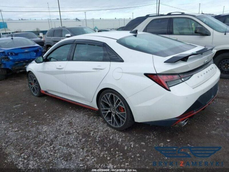 Biały Używany 2023 Hyundai Elantra Sedan/Limuzyna | 55 910 zł - Obraz 1/1