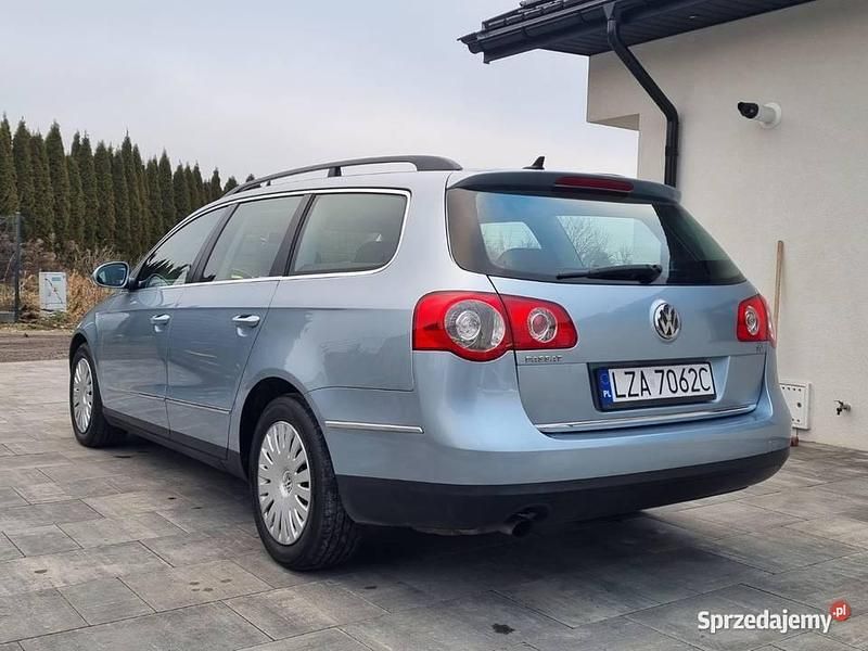 Używany VW Passat 122 KM (89 kW) 2009 Niebieski Kombi