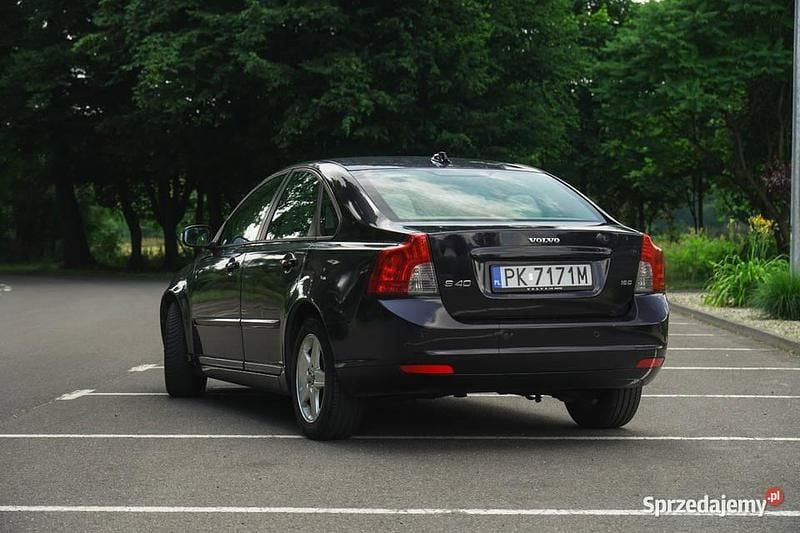 Czarny Używany 2008 Volvo S40 Sedan/Limuzyna | 12 000 zł (Uczciwa cena) - Obraz 1/4