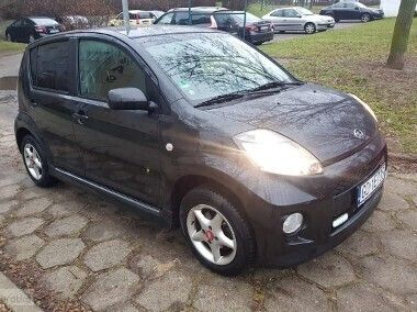 Używany Daihatsu Sirion 103 KM (75 kW) 2008 Inny kolor Hatchback