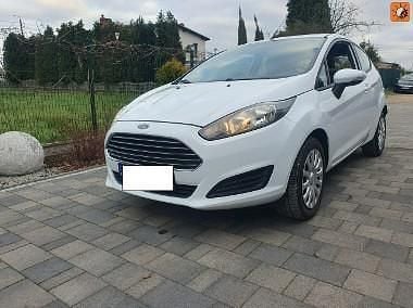 Używany Ford Fiesta 60 KM (44 kW) 2013 Biały Hatchback