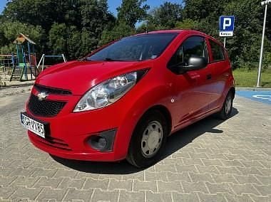 Czerwony Używany 2011 Chevrolet Spark Hatchback | 12 800 zł (Uczciwa cena) - Obraz 1/4