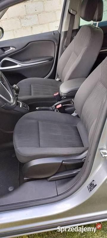 Używany Opel Zafira 2012 Minivan