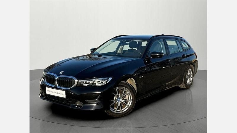 Używany BMW 320e Shadowline 163 KM (119 kW) 2022 Czarny Kombi
