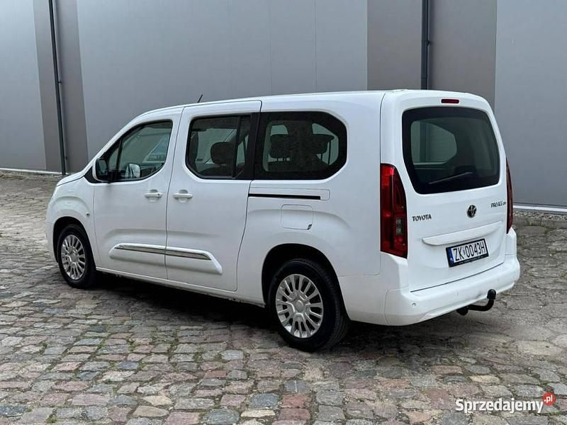 Używany Toyota Proace Verso City 105 KM (77 kW) 2020 Biały Kombi