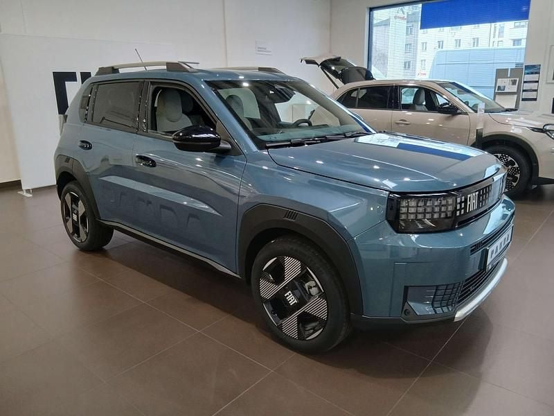 Nowe Fiat Grande Panda La Prima 110 KM (80 kW) 2025 Lakier metalizowany niebieski lago Hatchback