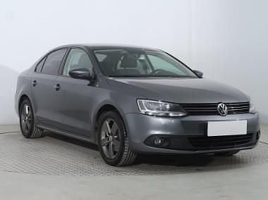 Szary Używany 2014 VW Jetta Sedan/Limuzyna | 37 999 zł (Drogi) - Obraz 1/4