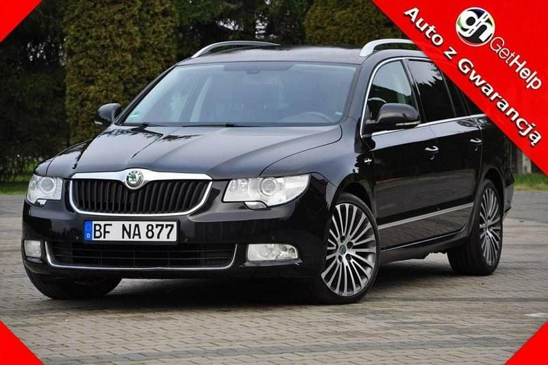 Czarny Używany 2013 Skoda Superb Kombi | 39 900 zł (Uczciwa cena) - Obraz 1/4
