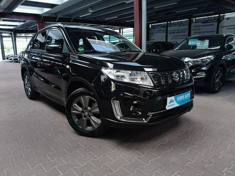 Używany Suzuki Vitara 140 KM (102 kW) 2019 Czarny SUV