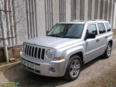 Srebrny Używany 2009 Jeep Patriot SUV | 34 500 zł - Obraz 1/4