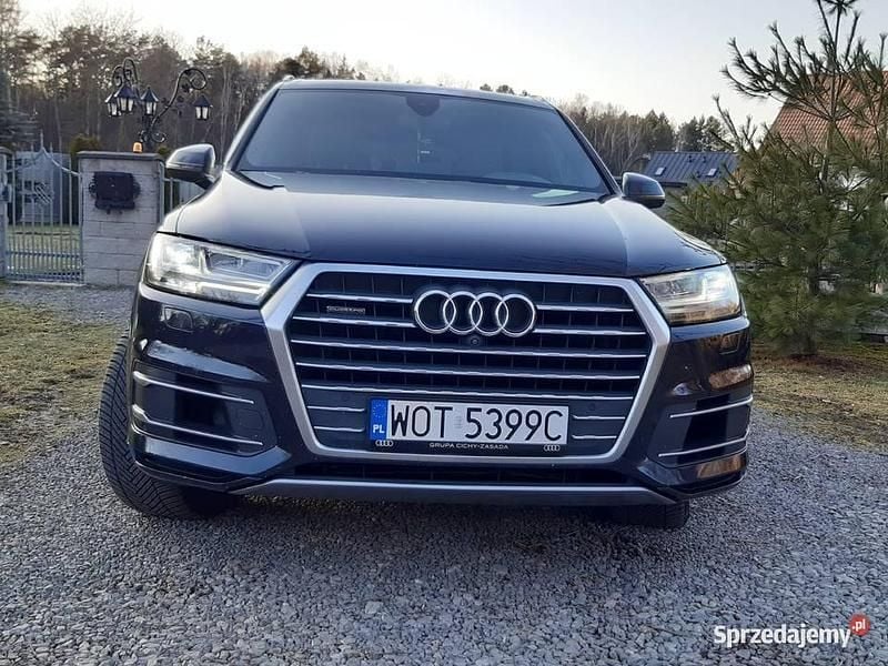 Używany Audi Q7 Premium Plus 2018 Niebieski SUV