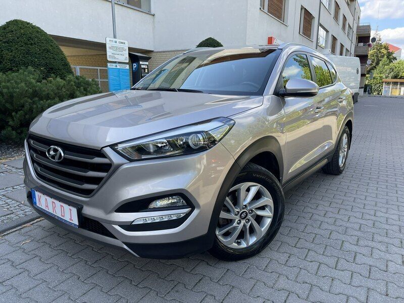 Żółtozłoty Używany 2015 Hyundai Tucson SUV | 65 999 zł (Uczciwa cena) - Obraz 1/4