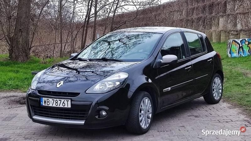Używany 2010 Renault Clio III Hatchback | 13 900 zł (Uczciwa cena) - Obraz 1/2