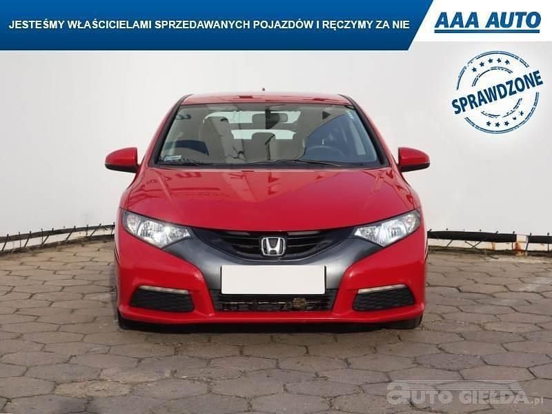 Używany Honda Civic 2012 Czerwony