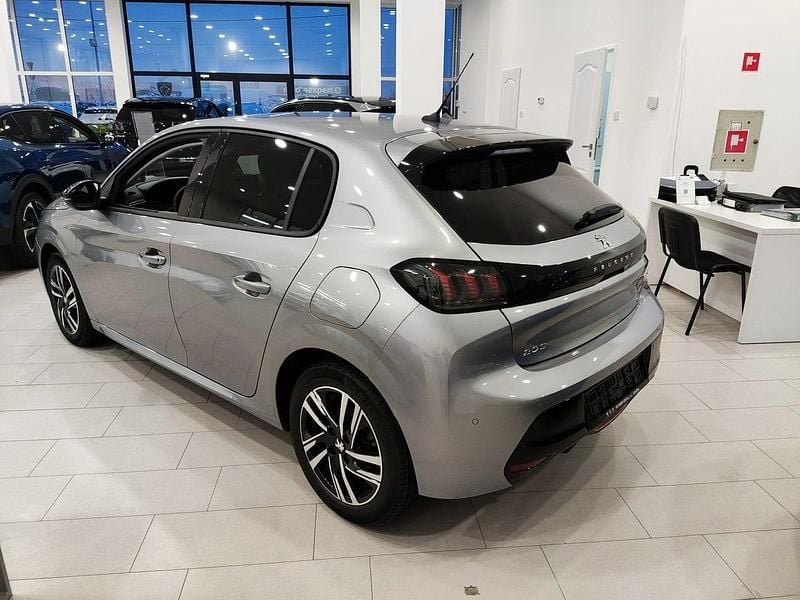 Używany Peugeot 208 Allure 100 KM (73 kW) 2023 Szary (metalik) Hatchback