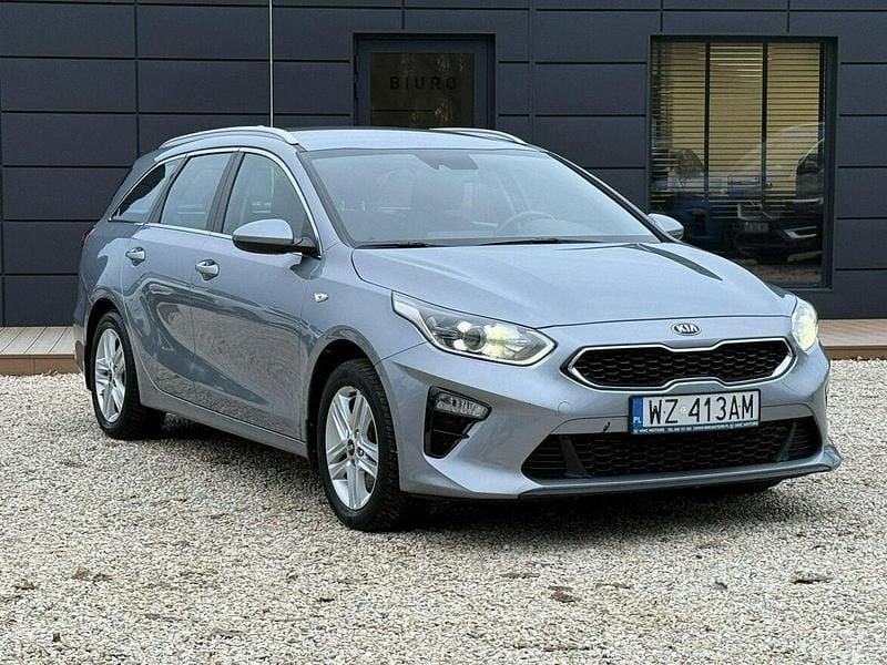 Szary (metalik) Używany 2020 Kia Ceed Hatchback | 59 800 zł (Dobra cena) - Obraz 1/3